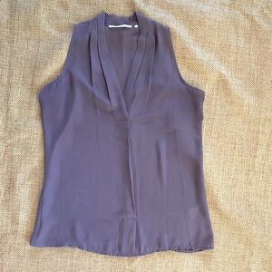 Elegant Sleeveless Blouse in Purple taupe